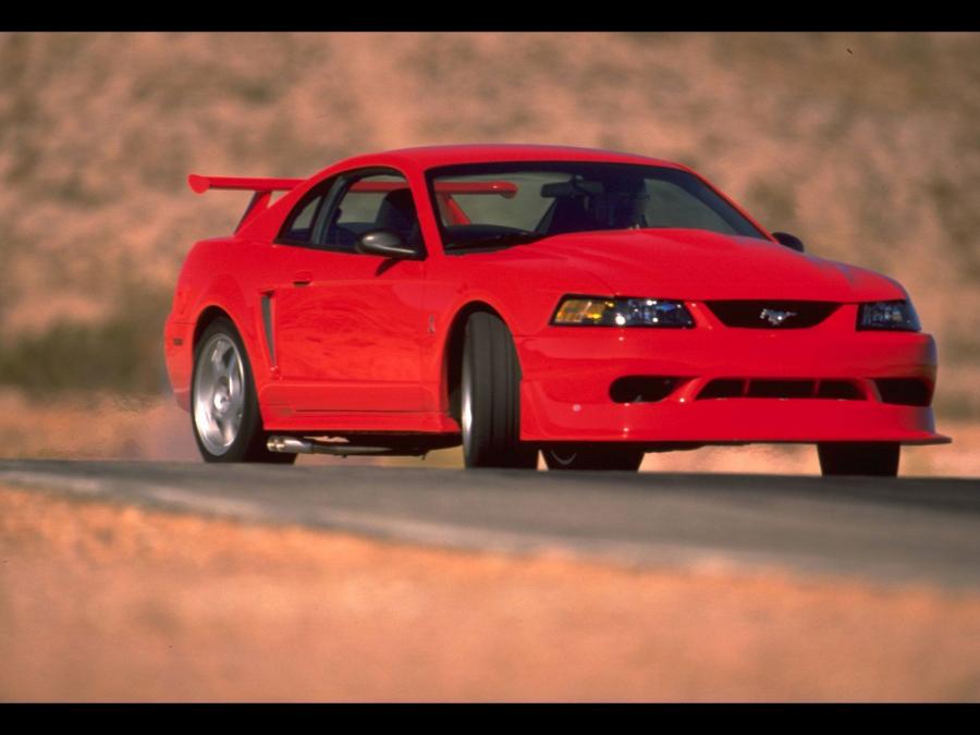  Ford Mustang SVT Cobra R 2000 года  (фото 96 из 128)